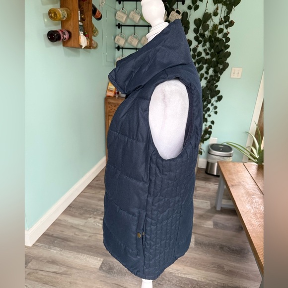 Old Navy Puffer Vest  Thick Full Zip Fleece Lined Navy Blue Pockets Size Small - Picture 3 of 9